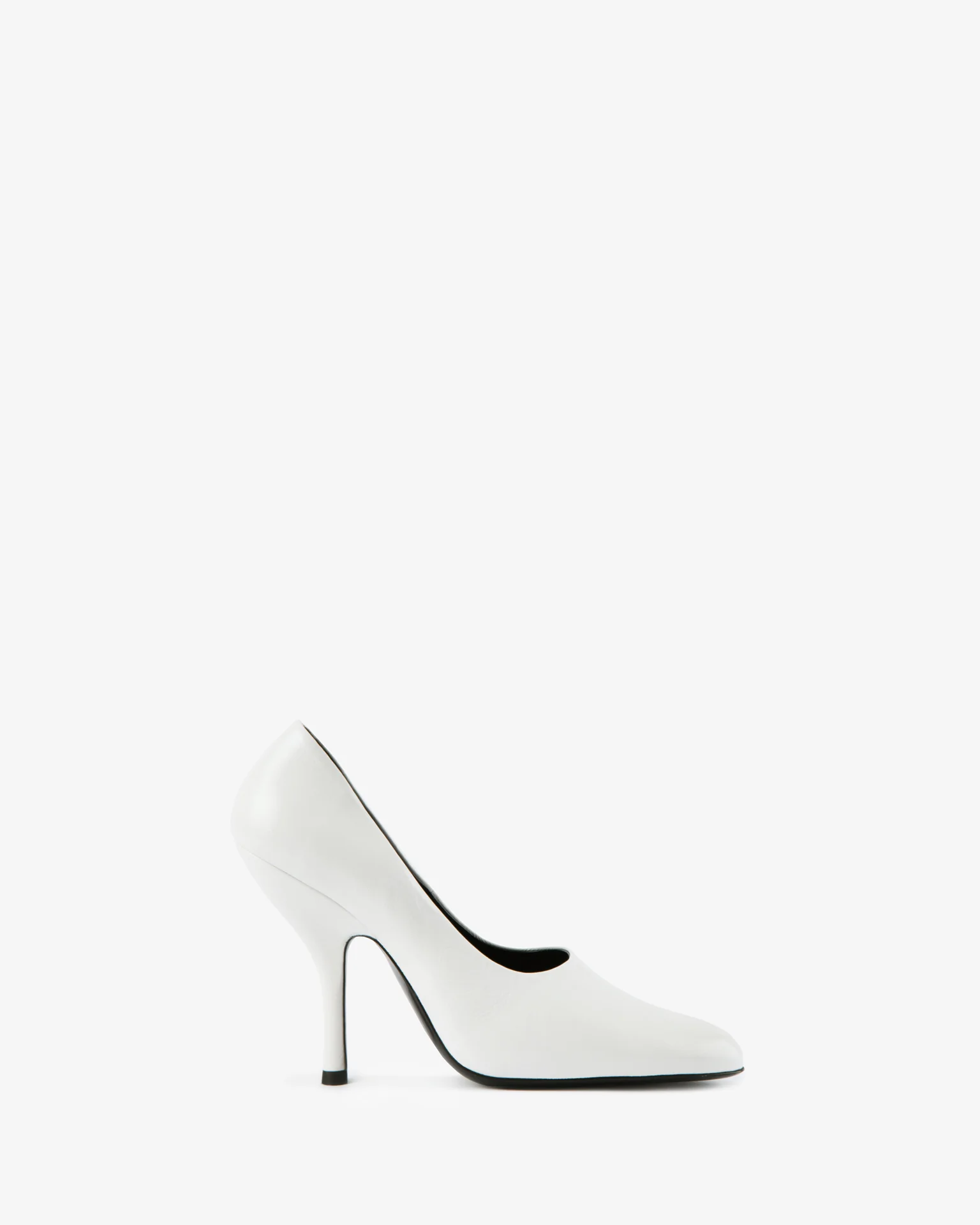 Date Pump White Leather