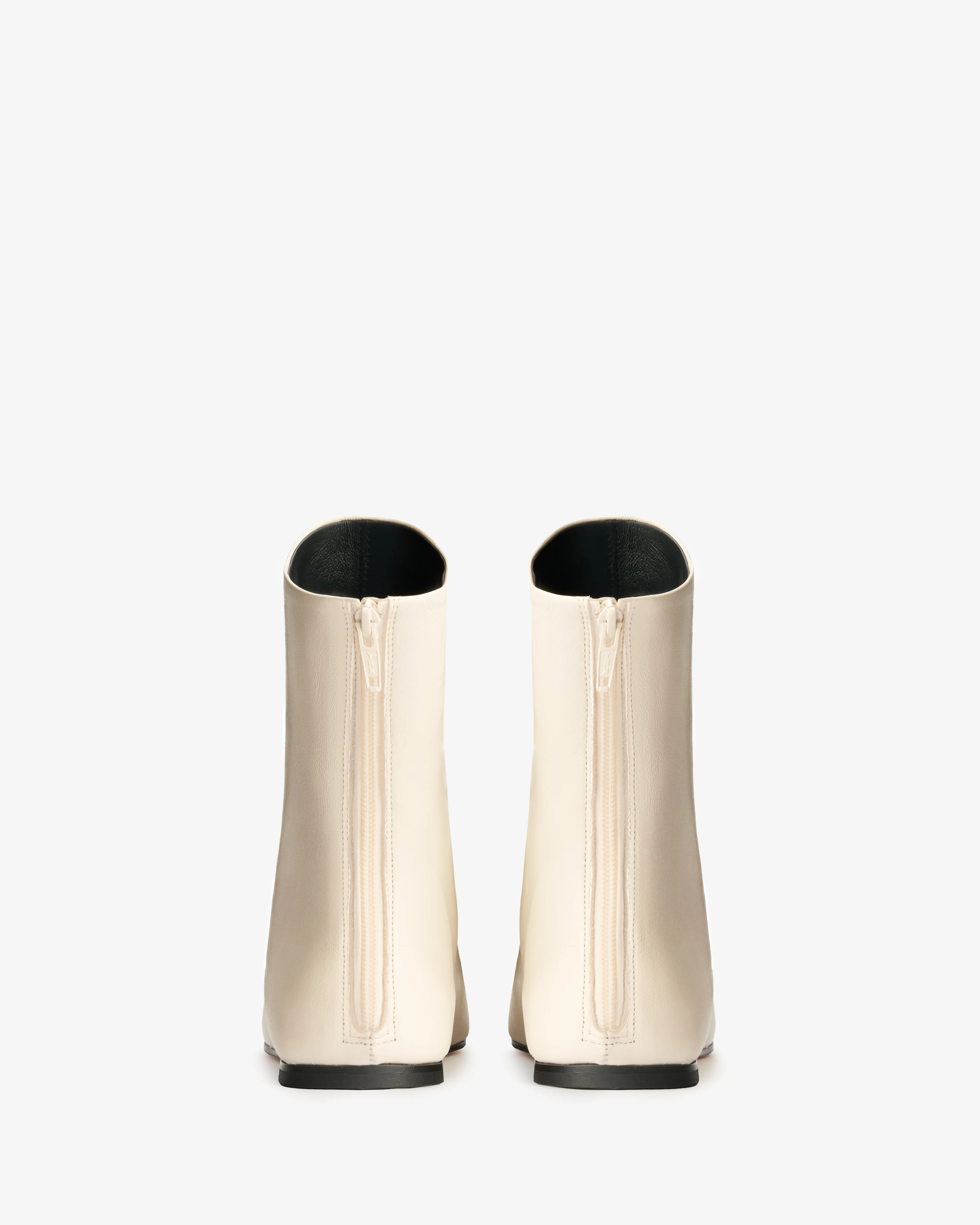 floor ankle boot in white leather - Image 4