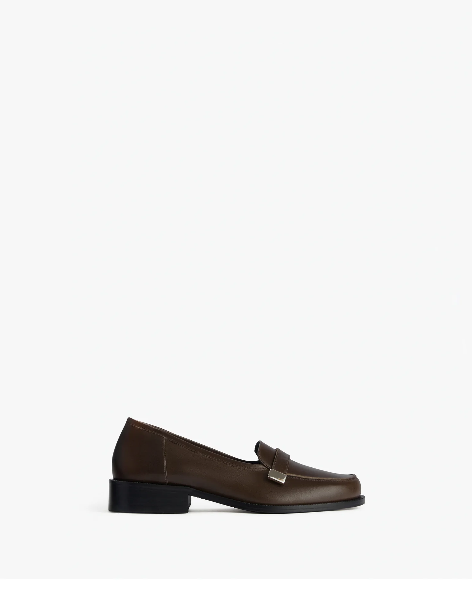Logo Loafer in Mocha Leather